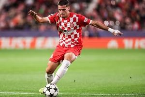 记者：赫罗纳边卫古铁雷斯接受右脚踝手术，球员原本计划转会